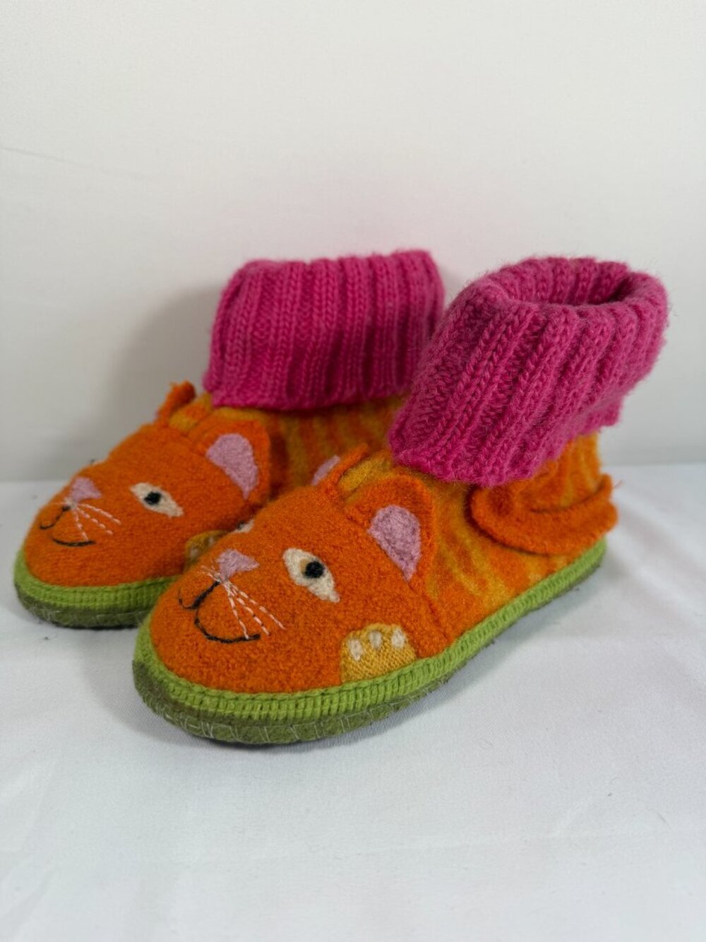 Kids GARNET HILL Boiled Wool Ginger Cat Slipper Boots Sz 8 - Picture 4 of 9